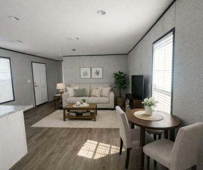 Photo 2 of 22 of home located at 33  Park Place Estates Arcadia, FL 34266