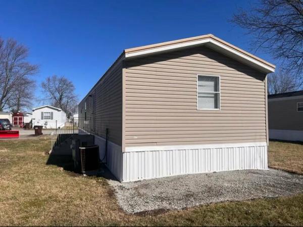 2000 SUN POINTE  Home