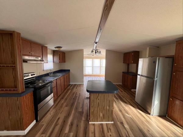 2000 SUN POINTE  Home