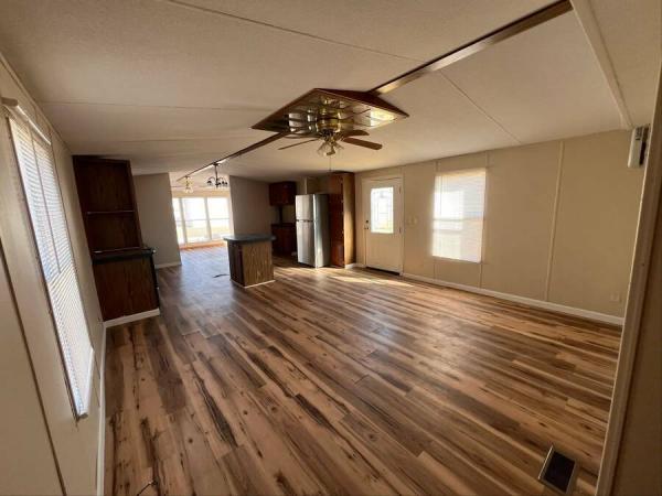 2000 SUN POINTE  Home