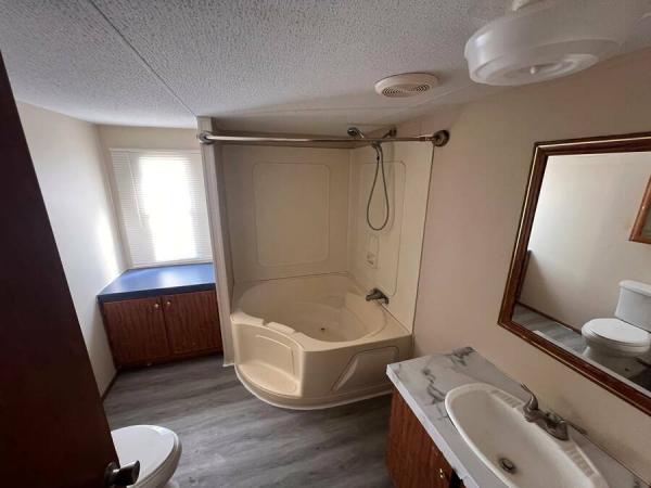 2000 SUN POINTE  Home