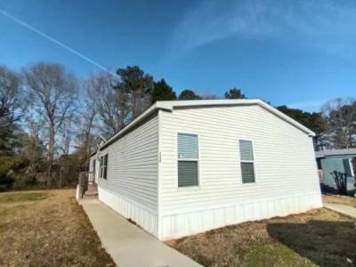 Photo 2 of 18 of home located at 712 Quail Circle McDonough, GA 30253