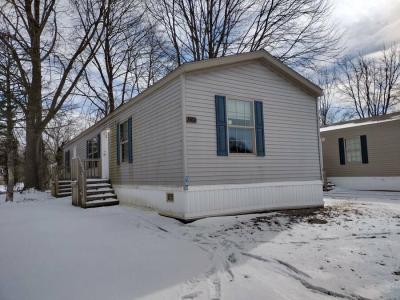Mobile Home at 2462 Gena Ann Flint, MI 48504