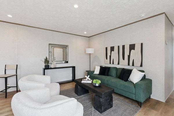 Photo 1 of 2 of home located at 2321 Doral Evansville, IN 47715