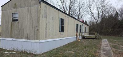 Mobile Home at 3902 Reagan Dr Lot 19 Rolla, MO 65401