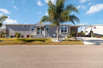 Photo 4 of 30 of home located at 12116 SW County Rd 769 #13 Lake Suzy, FL 34269