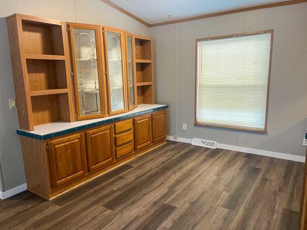 1999 Highland Mobile Home