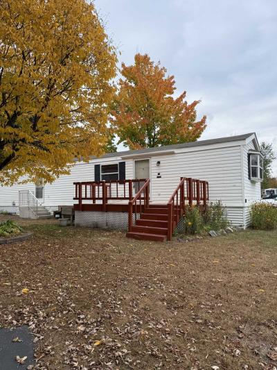 Mobile Home at 1600 County Rd J W #1579 Saint Paul, MN 55126