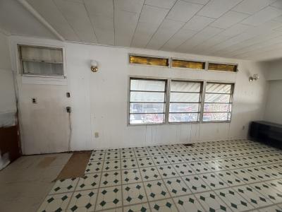 Photo 4 of 26 of home located at 431 Cobalt Ave Lakeland, FL 33815