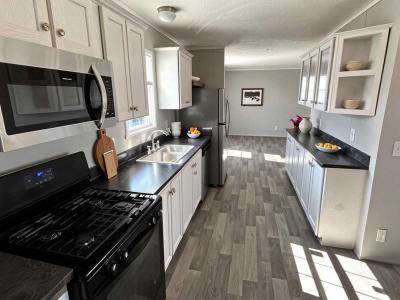 Photo 3 of 7 of home located at 332 Trillium Trail Oxford, MI 48371