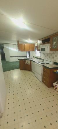 1998 Fleetwood Manufactured Home