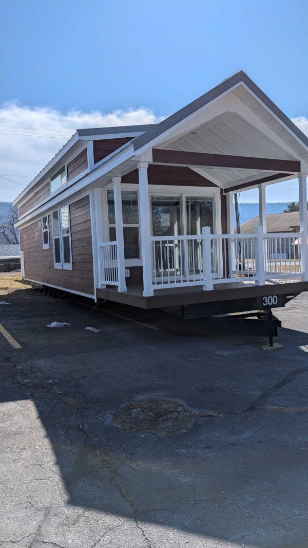 2025 Great Outdoor Cottages Mobile Home For Sale