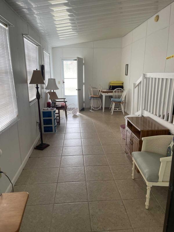 1973 Vintage  Mobile Home