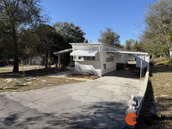 Photo 1 of 2 of home located at 82 Currin Boulevard Mount Dora, FL 32757