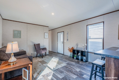 Mobile Home at 15070 E Colonial Dr, 12 Orlando, FL 32826