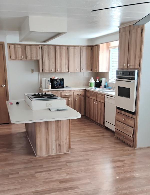 Photo 1 of 2 of home located at 12100 Seminole Blvd Largo, FL 33771