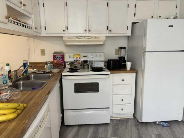 1989 ALLE Manufactured Home