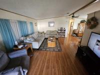 1987 Manufactured Home