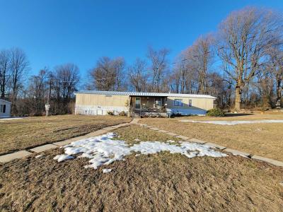 Mobile Home at 788 Wood Lane Alburtis, PA 18011