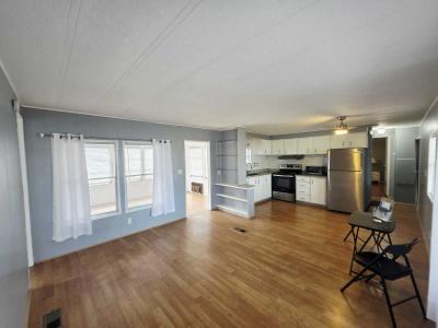 Photo 5 of 8 of home located at 435 16th Ave. SE., #548 Largo, FL 33771