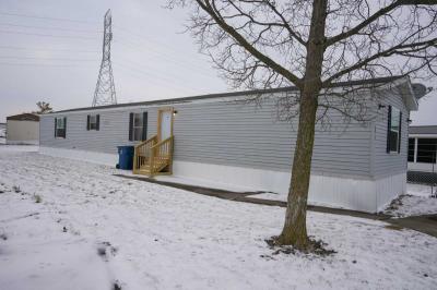 Photo 2 of 39 of home located at 4401 Starboard Dr Fort Wayne, IN 46825