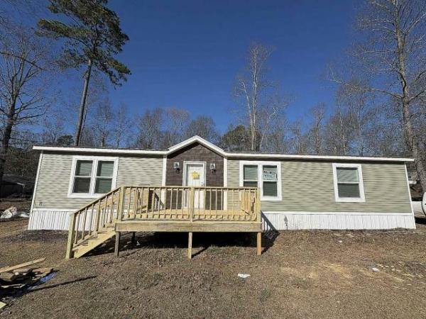 Photo 1 of 2 of home located at 172 County Road 119 Cullman, AL 35057