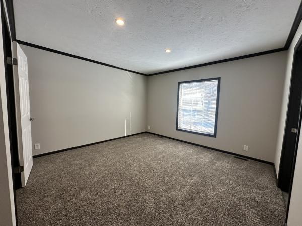 2021 Skyline FXE401AD Mobile Home