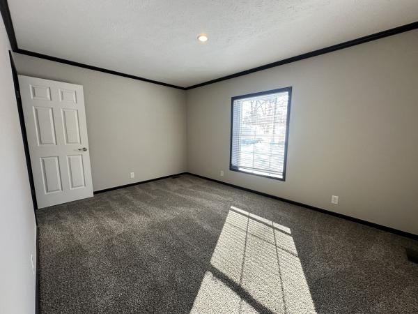 2021 Skyline FXE401AD Mobile Home