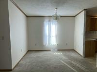 2005 Pine Grove 244 Manufactured Home