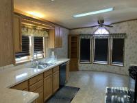 2005 Pine Grove 244 Manufactured Home