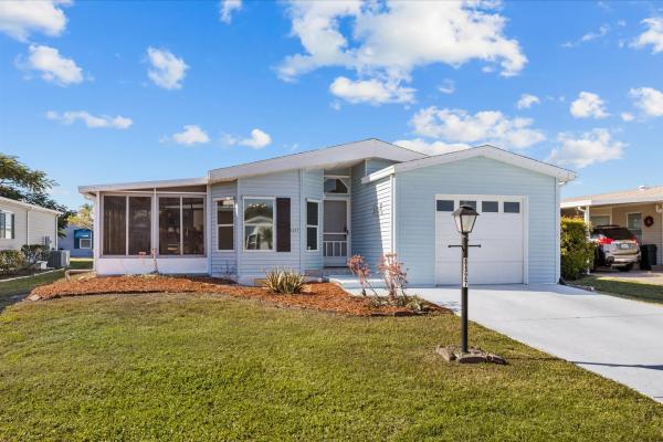 1992 CHAR Mobile Home For Sale