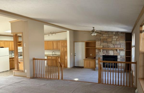 2004 Champion MI0028447347 Mobile Home