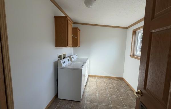 2004 Champion MI0028447347 Mobile Home