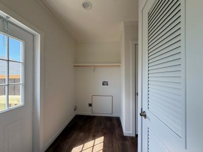 Photo 4 of 13 of home located at 12609 Dessau Road #423 Austin, TX 78754