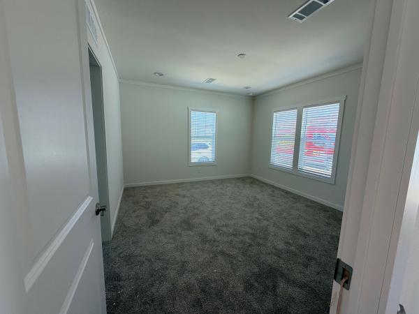 2026 Clatyon 32DEV28604A Mobile Home