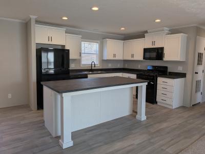 Photo 2 of 9 of home located at 28670 Parkview Flat Rock, MI 48134