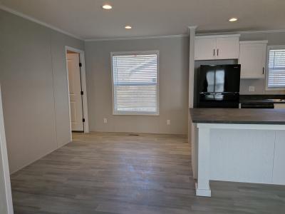 Photo 3 of 9 of home located at 28670 Parkview Flat Rock, MI 48134