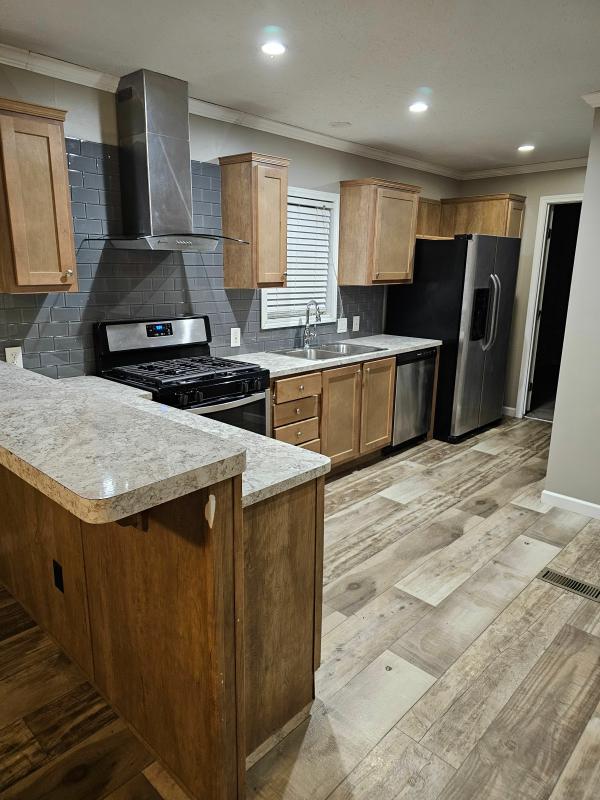 Photo 1 of 2 of home located at 5112 N Fairmount Street #247 Davenport, IA 52806