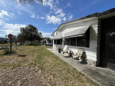 Photo 3 of 19 of home located at 134 Woodland Drive Leesburg, FL 34788