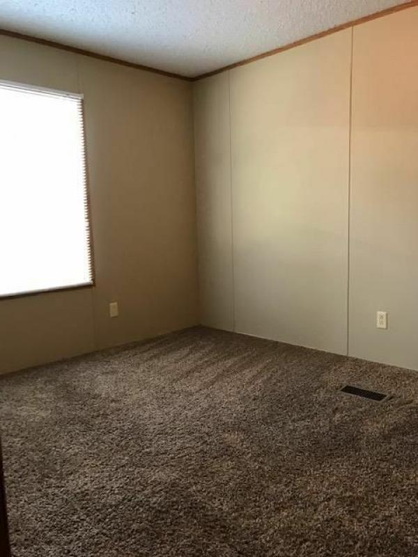 2005 Cavalier Homes Greenbriar Mobile Home