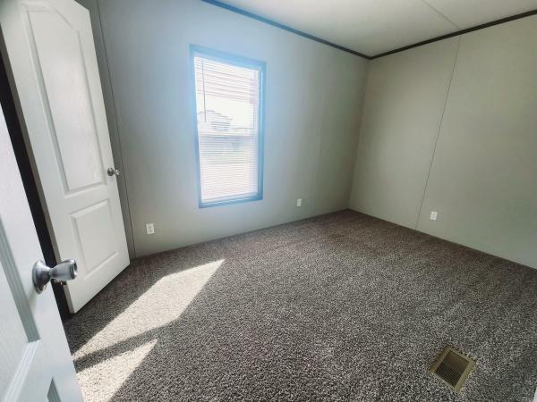 2016 Clayton Homes Inc Pulse Mobile Home