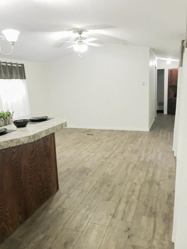 2018 Elliott Mobile Homes Solitaire Mobile Home