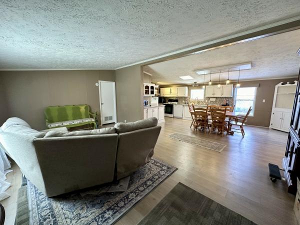 1998 NA NA Mobile Home