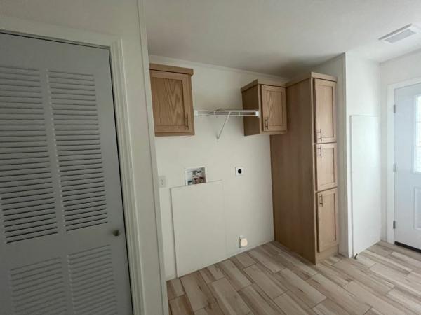 2026 Champion - Lake City LaBelle Mobile Home