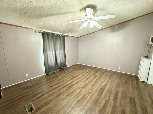 1998 NA NA Mobile Home