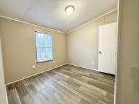 2004 Fleetwood Beacon Hill Mobile Home