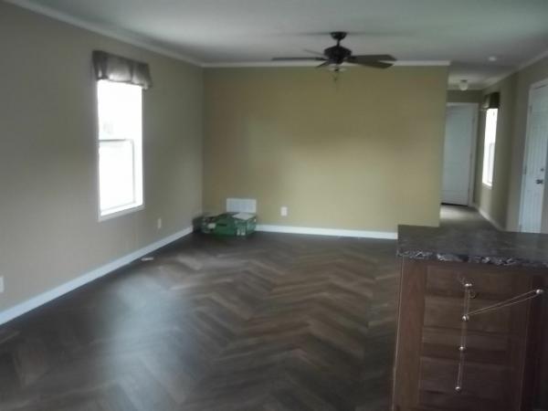 2017 Clayton Homes Inc Mobile Home For Sale