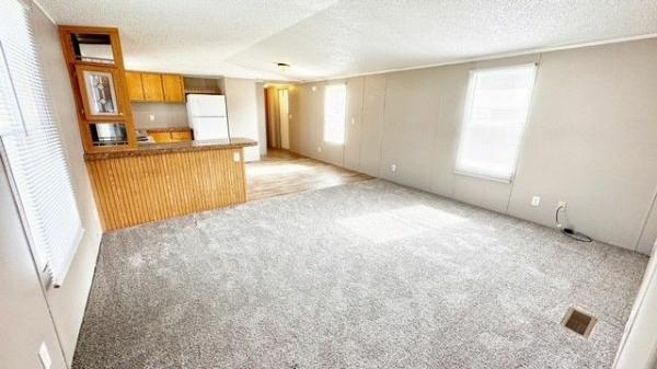 2002 Schult Desert Manor Mobile Home