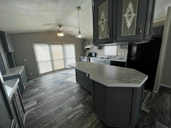 1997 Oak Creek Valley Classic Mobile Home