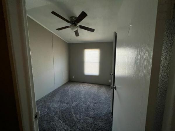 1997 Oak Creek Valley Classic Mobile Home